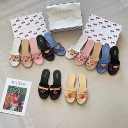 Louis Vuitton x Takashi Murakami Lily Flat Mule Wide Strap Flat Slide Sandals For Women Open Toe Casual Beach Vacation Slip On Slippers Multiple colors